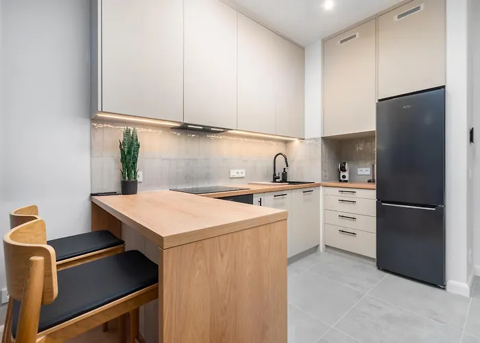 Kolejowa 45b By Homeprime * Warszawa